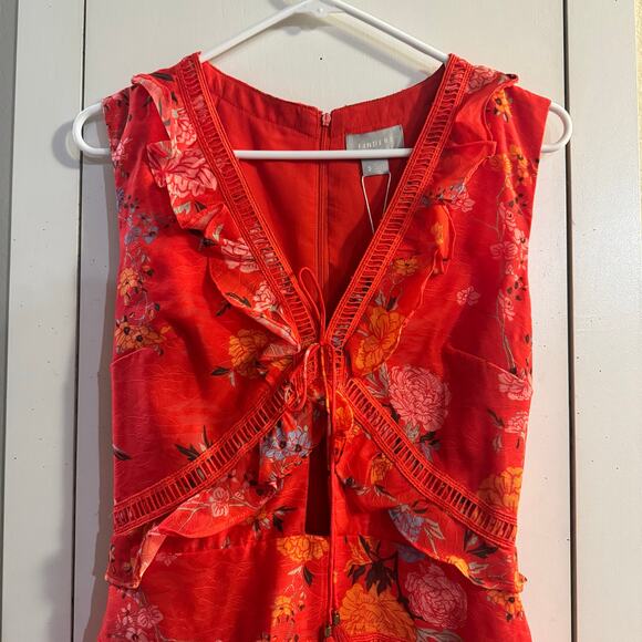 Finders Keepers Flicker Coral Red Floral Print Sleeveless Mini Dress Size Small - Picture 9 of 11